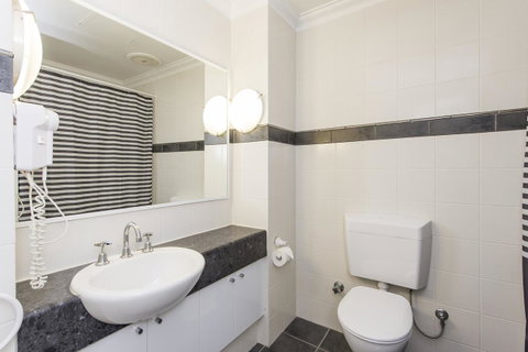 Subiaco Village 30 - Accommodation Sunshine Coast 17