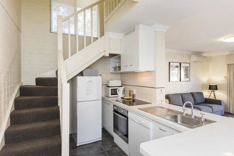 Subiaco Village 30 - Accommodation Sunshine Coast 9