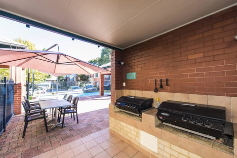 Subiaco Village 30 - Accommodation Sunshine Coast 27