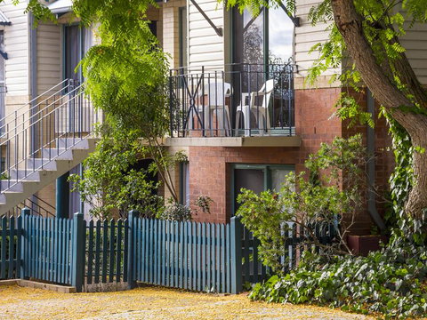 Subiaco Village 30 - Accommodation Sunshine Coast 28