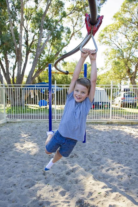 Discovery Parks - Woodman Point - Accommodation Sunshine Coast 33