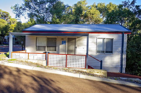 Discovery Parks - Woodman Point - Accommodation Sunshine Coast 13