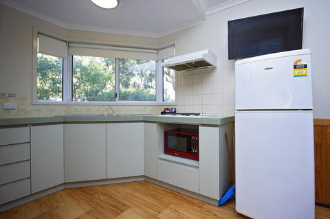 Discovery Parks - Woodman Point - Accommodation Sunshine Coast 2