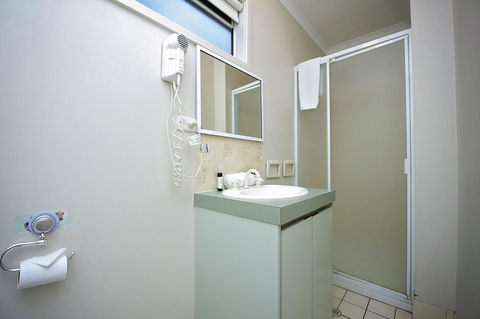 Discovery Parks - Woodman Point - Accommodation Sunshine Coast 6