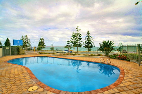 Scarborough Beach Front Resort - Shell Ten - Accommodation Sunshine Coast 12