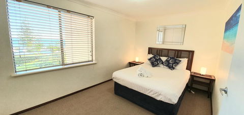 Scarborough Beach Front Resort - Shell Ten - Accommodation Sunshine Coast 3