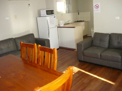 Albany Apartments - Accommodation Sunshine Coast 3