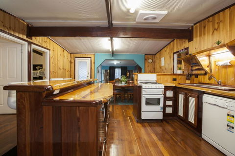 Rustic Retreat Esperance - Accommodation Sunshine Coast 9