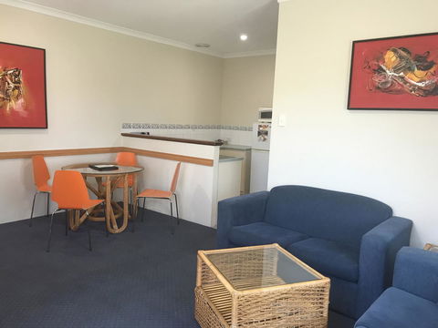 Bunbury Motel And Apartments - Accommodation Sunshine Coast 3
