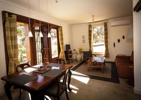 Hotham Ridge Estate - Accommodation Sunshine Coast 28