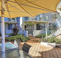 Beachfront  Scarbs - Accommodation Sunshine Coast