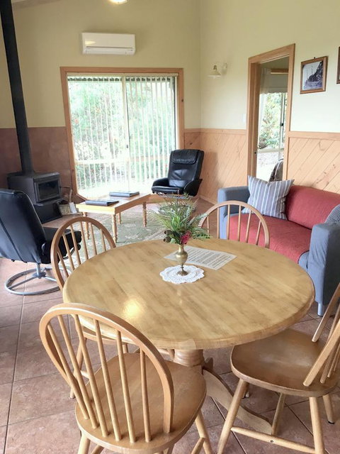 Riverside Retreat Chalets, Walpole - Accommodation Sunshine Coast 2