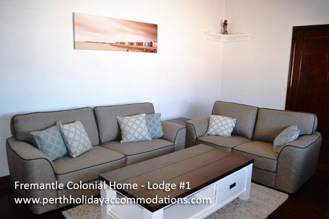 Fremantle Colonial Home - Accommodation Sunshine Coast 31