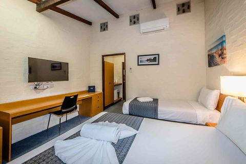 Nightcap At Wintersun Hotel - Accommodation Sunshine Coast 7