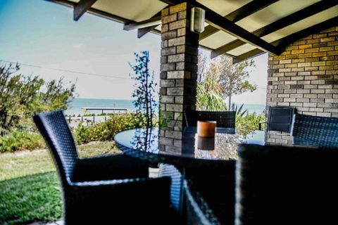 Geraldton Holliday Villas - Accommodation Sunshine Coast 5