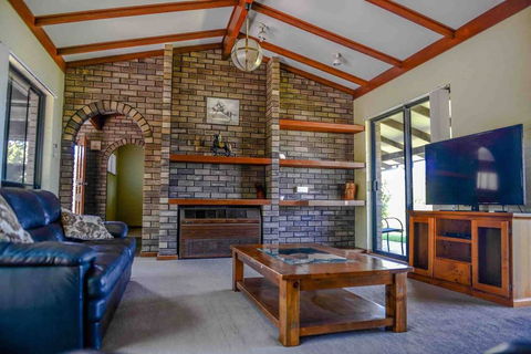 Geraldton Holliday Villas - Accommodation Sunshine Coast 2