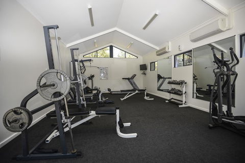 Leeuwin Apartments - Accommodation Sunshine Coast 2