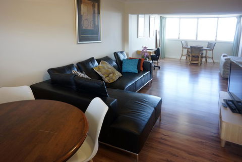 Studio 208 With Ocean Views - Accommodation Sunshine Coast 11