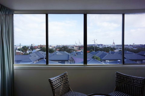 Studio 208 With Ocean Views - Accommodation Sunshine Coast 17