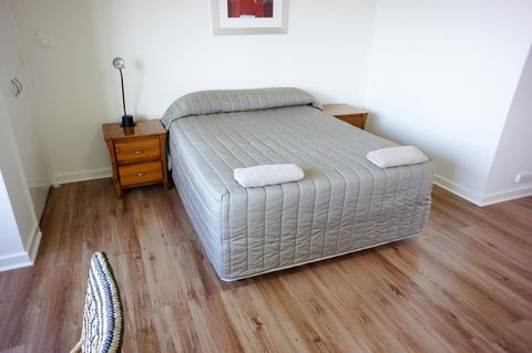Studio 208 With Ocean Views - Accommodation Sunshine Coast 5