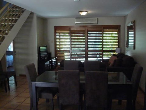 Presidential Bungalow - Accommodation Sunshine Coast 7