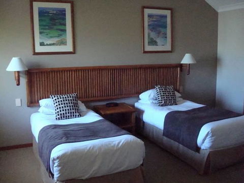Presidential Bungalow - Accommodation Sunshine Coast 8