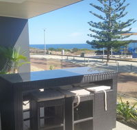 Mandurah beach front apartment - Accommodation Sunshine Coast