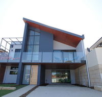 Sunset Place Apartments - Accommodation Sunshine Coast
