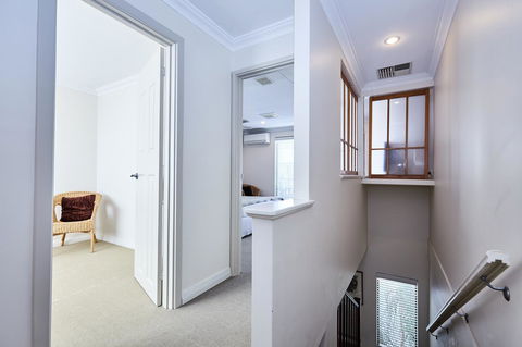 Fremantle Townhouse Unit 6 - Accommodation Sunshine Coast 6