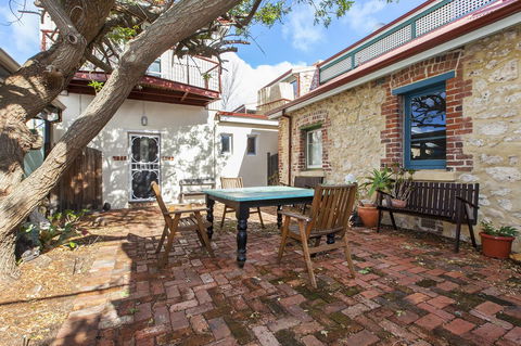 The Hub Fremantle - Accommodation Sunshine Coast 13