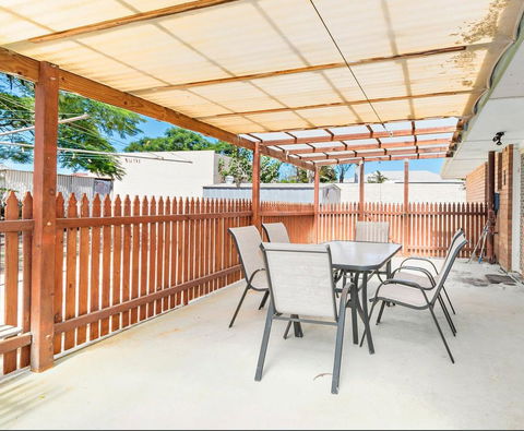 The Bluff Point - Accommodation Sunshine Coast 2