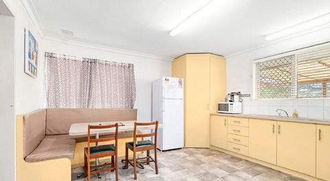 The Bluff Point - Accommodation Sunshine Coast 0