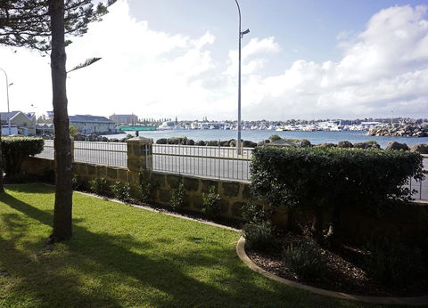 Oceanside 8 - Accommodation Sunshine Coast 17