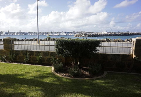 Oceanside 8 - Accommodation Sunshine Coast 18