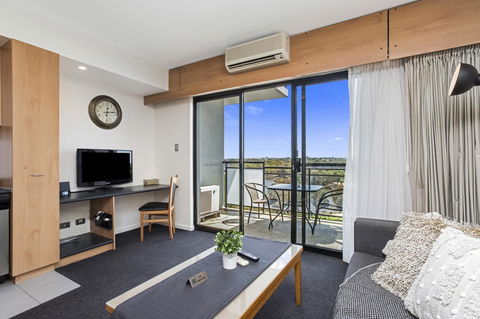 508 Stupendous Sunsets & Views Pool Gym Parking - Accommodation Sunshine Coast 5