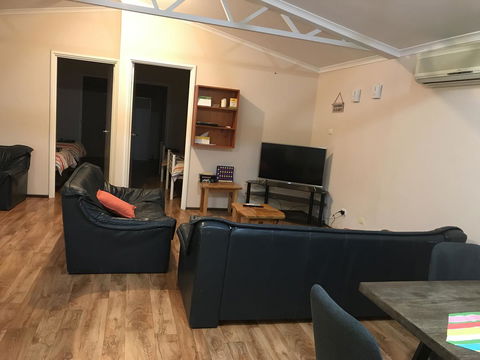 Sabai Accommodation - Accommodation Sunshine Coast 14