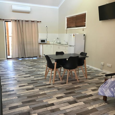 Sabai Accommodation - Accommodation Sunshine Coast 4