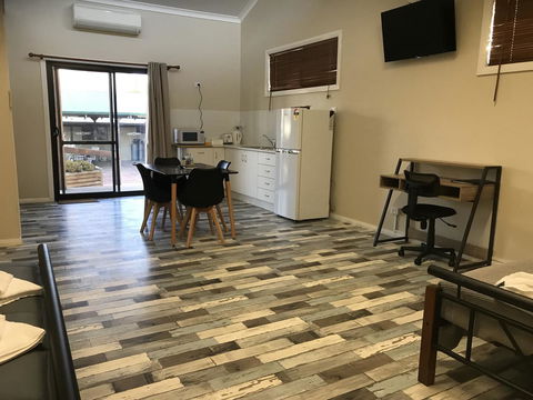 Sabai Accommodation - Accommodation Sunshine Coast 7