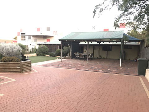 Sabai Accommodation - Accommodation Sunshine Coast 15