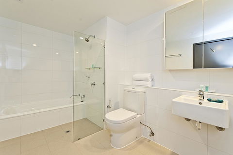 St Catherine\'s On Park - Accommodation Sunshine Coast 6
