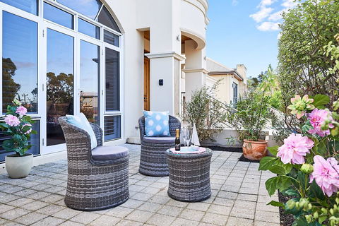 Sorrento Beach Manor - Accommodation Sunshine Coast 1