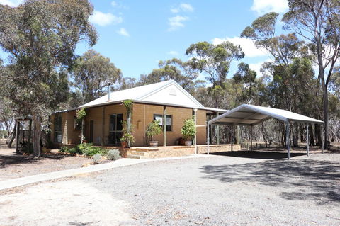 Kendenup Cottages And Lodge - Accommodation Sunshine Coast 23