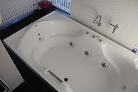 Kendenup Cottages And Lodge - Accommodation Sunshine Coast 17