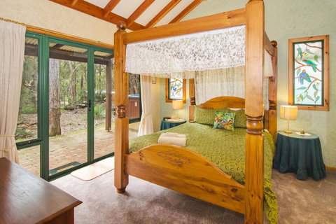 Yelverton Brook Conservation Sanctuary - Accommodation Sunshine Coast 21