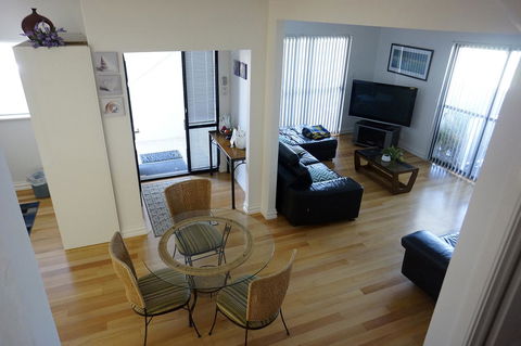 Ada South Fremantle - Accommodation Sunshine Coast 5