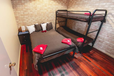 Esperance Foreshore Apartments - Accommodation Sunshine Coast 17