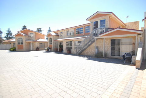 Esperance Foreshore Apartments - Accommodation Sunshine Coast 0