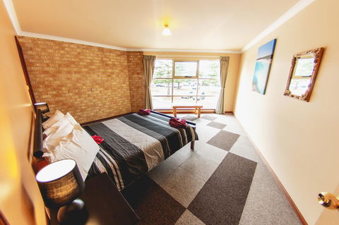 Esperance Foreshore Apartments - Accommodation Sunshine Coast 12