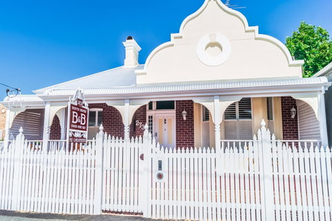 South Beach Bed & Breakfast - Accommodation Sunshine Coast 0