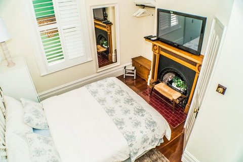 South Beach Bed & Breakfast - Accommodation Sunshine Coast 14